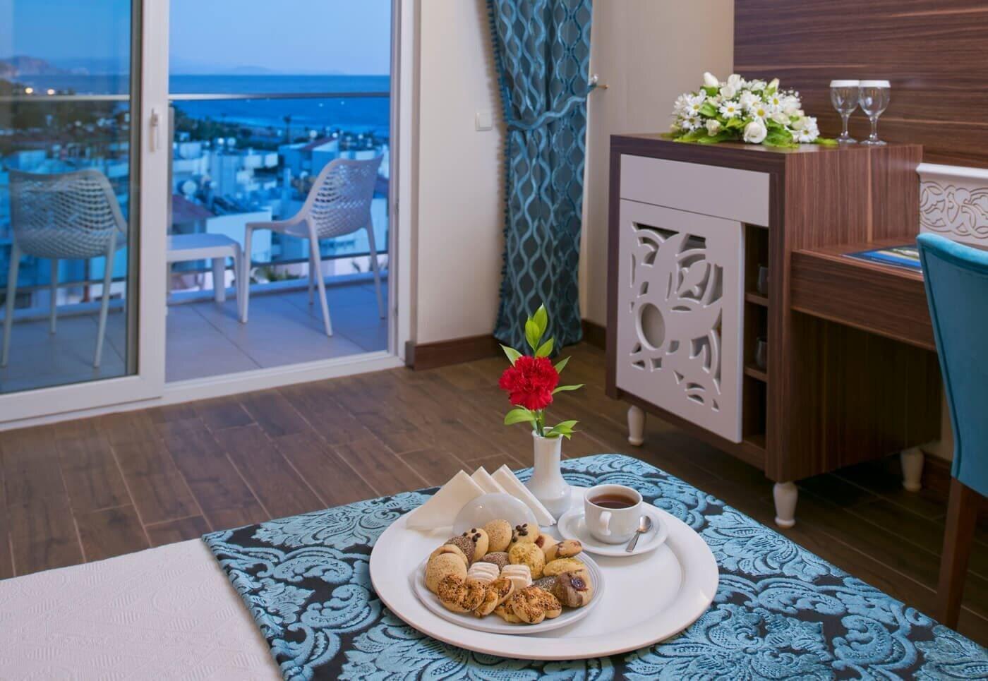 Albahir Deluxe Hotel Turkler Exterior photo