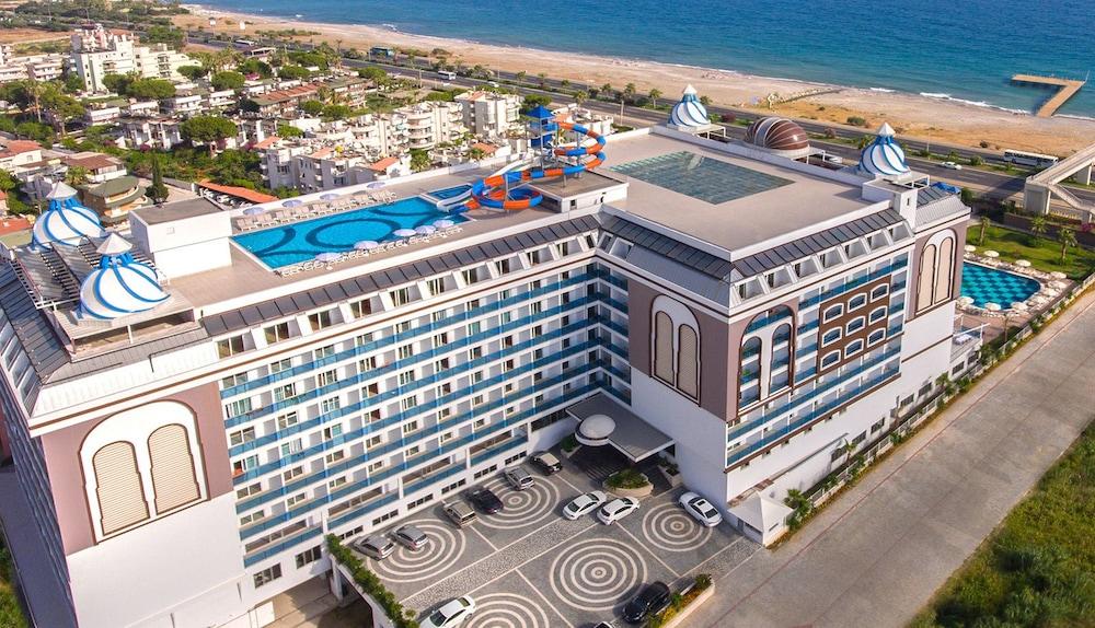 Albahir Deluxe Hotel Turkler Exterior photo