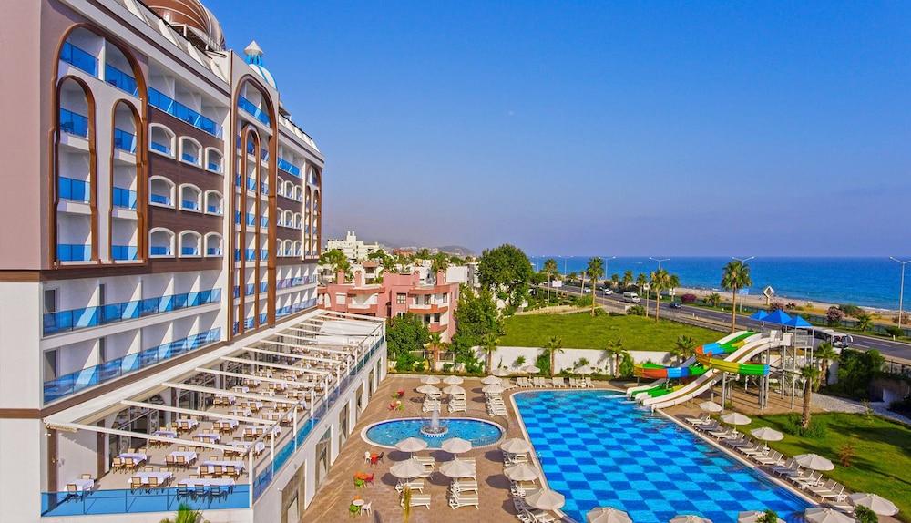 Albahir Deluxe Hotel Turkler Exterior photo